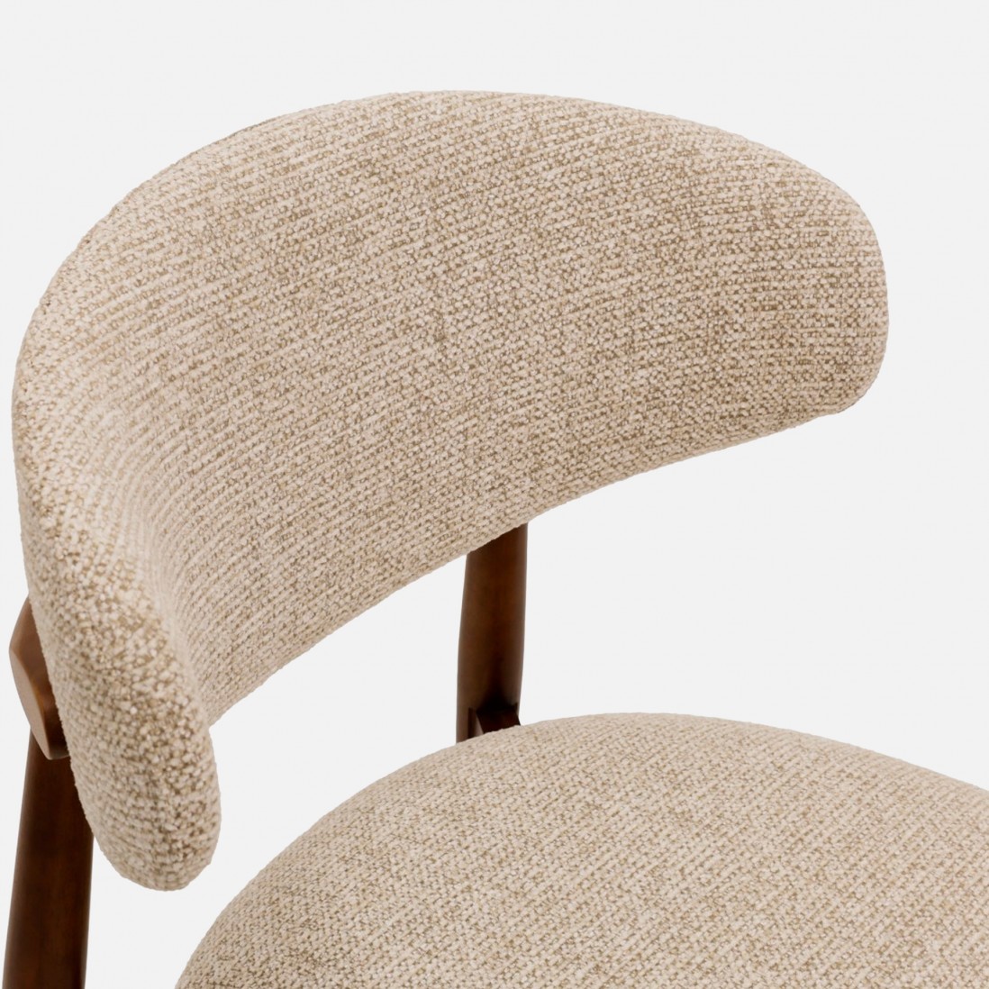 Roya chair in beige chenille with solid wood legs