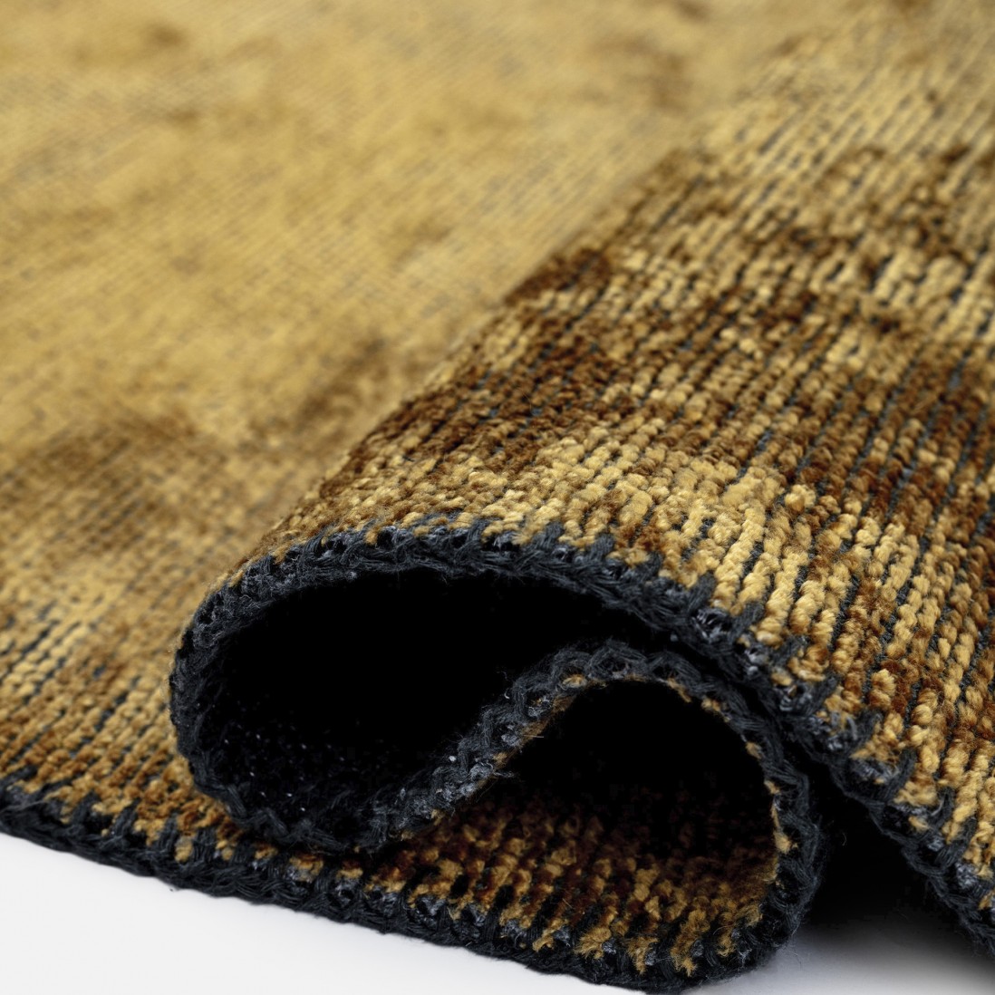 Plain Area Rug Glam Velvet 71431/826 Golden