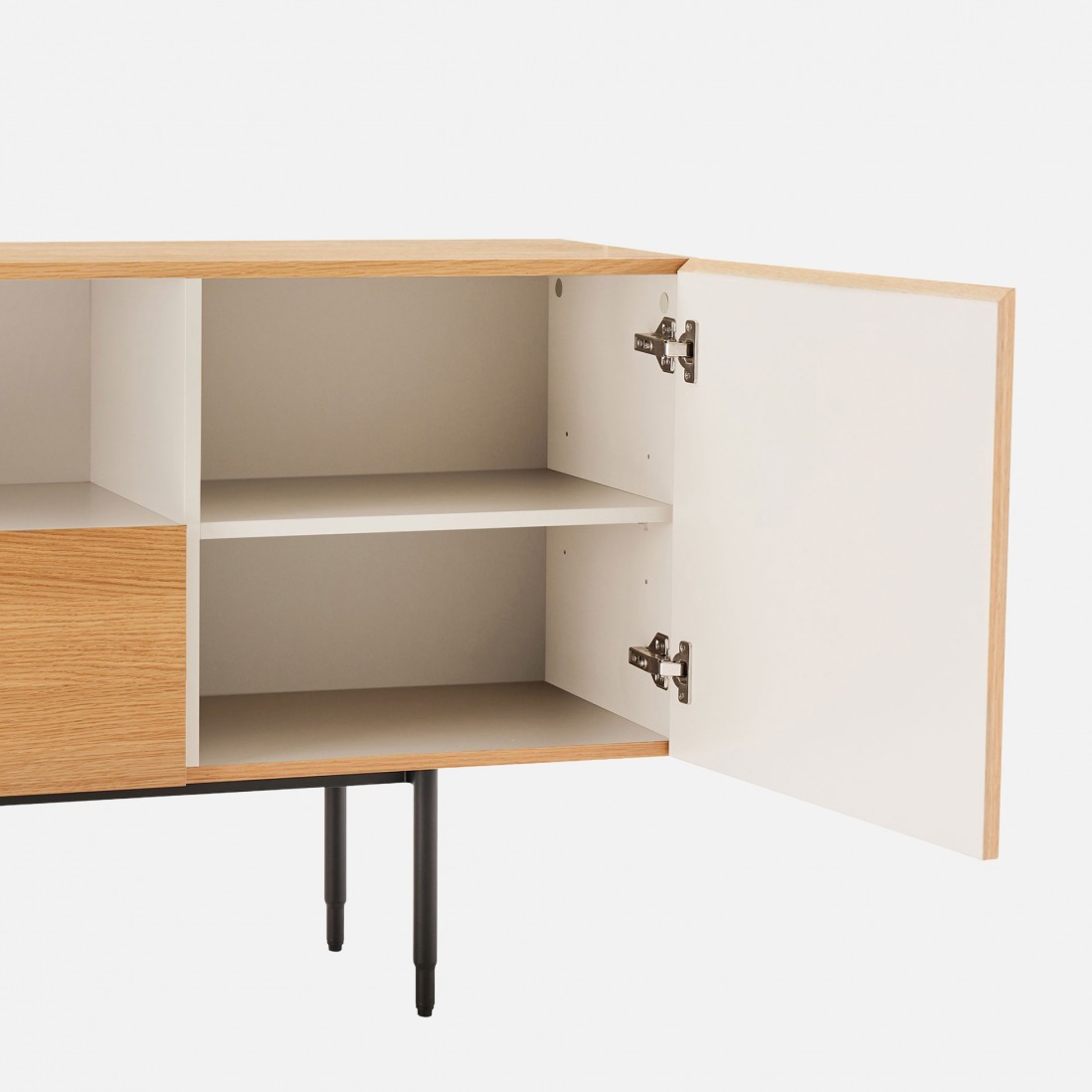 2-Door Sideboard with Oak Drawer Scutum Brown