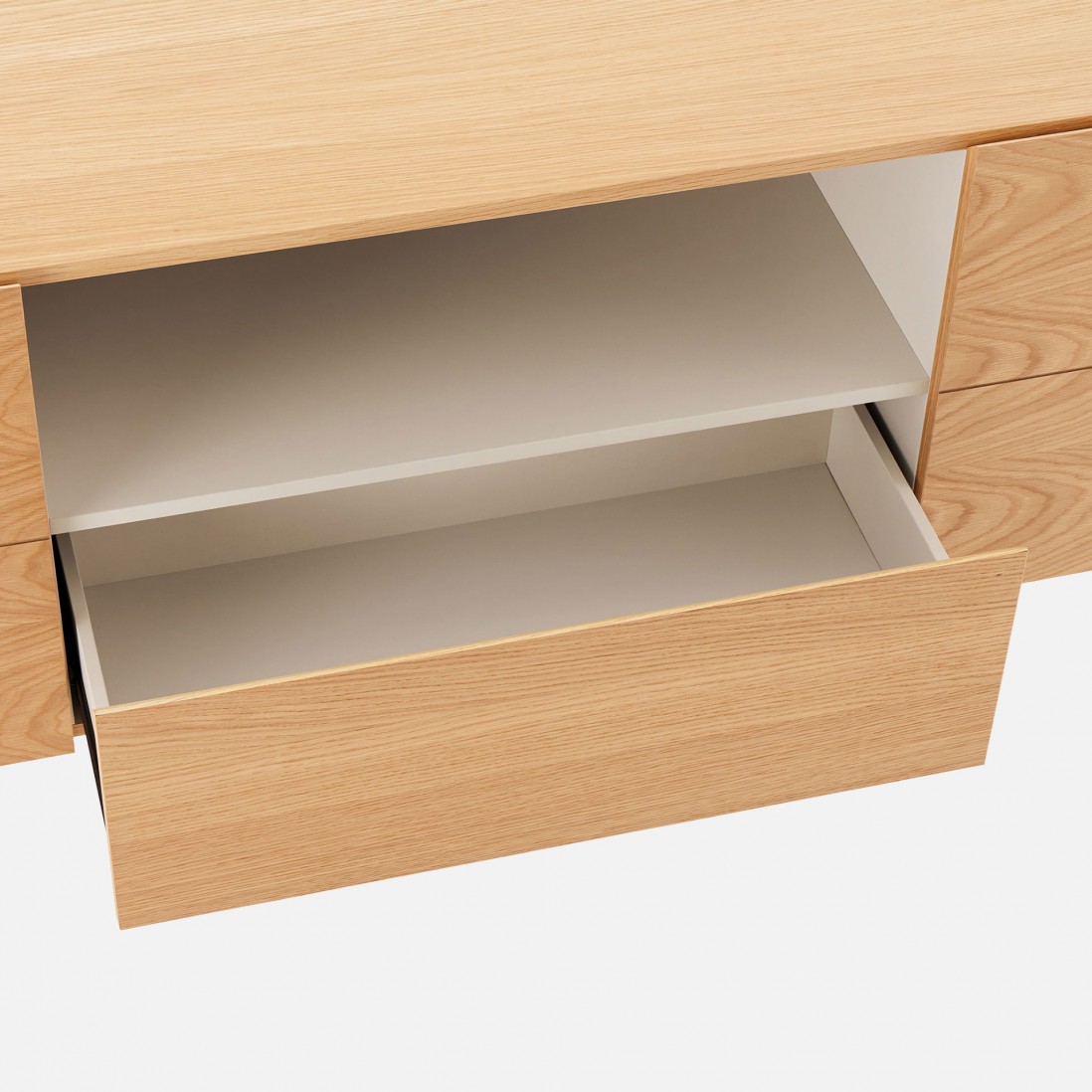 2-Door Sideboard with Oak Drawer Scutum Brown