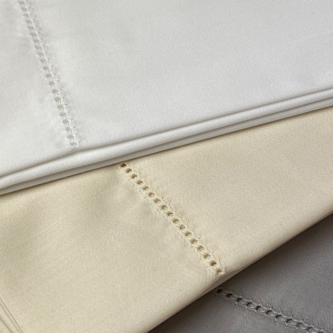 Luxe 100% Cotton Satin Pillowcase  Brown
