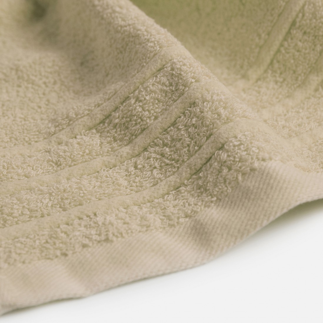 100% Cotton Chic Bidet Bath Towel Beige