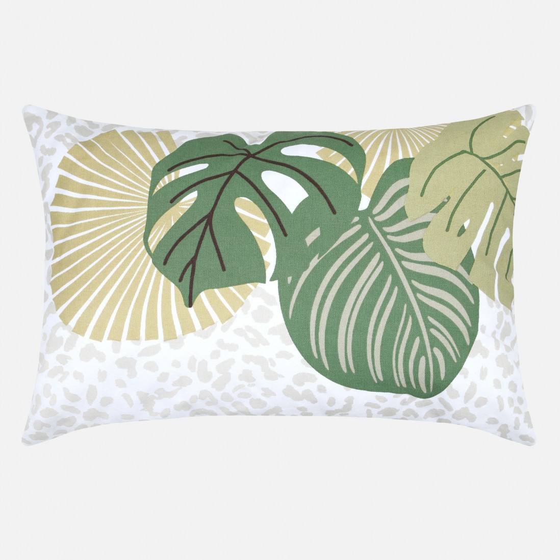 Almofada Cambodge 004 com motivos tropicais verdes e animal print 100% algod�o 40 x 60 cm