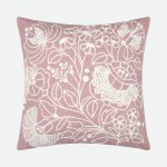 Almofada Belli com Bordado Floral Rosa 45 x 45 cm
