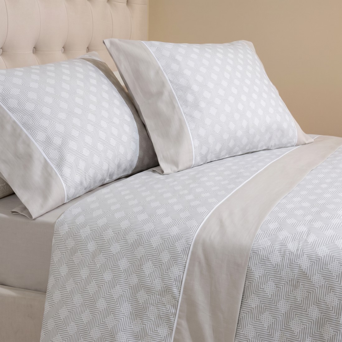 Ilus�o Double Bed Sheet Set 100% Cotton Beige
