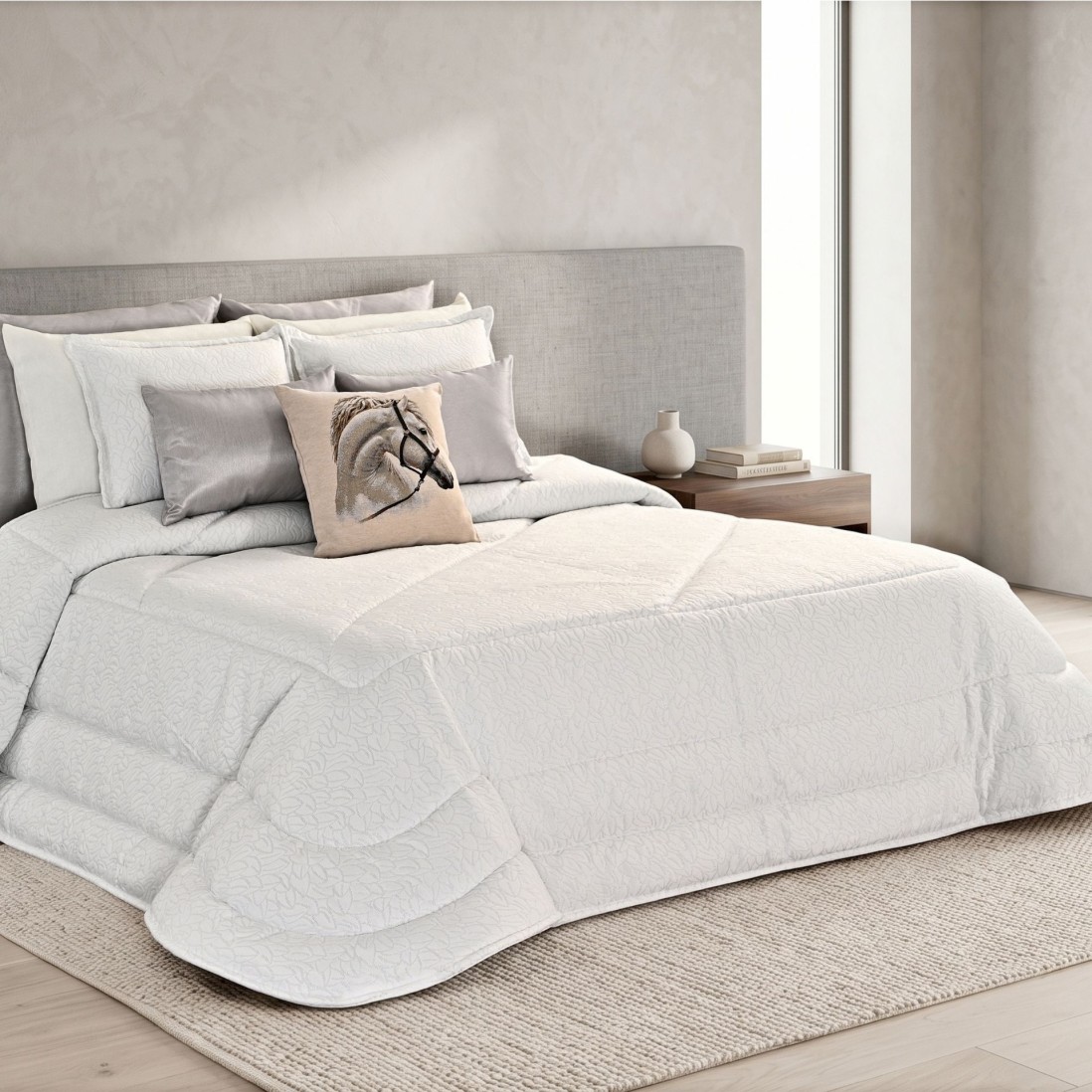 Nady White Double Bedspread