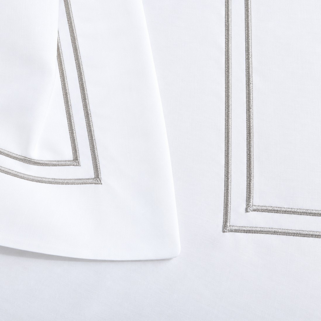 Funda n�rdica Barra Doble 100% Algod�n Blanco y Gris para cama de matrimonio