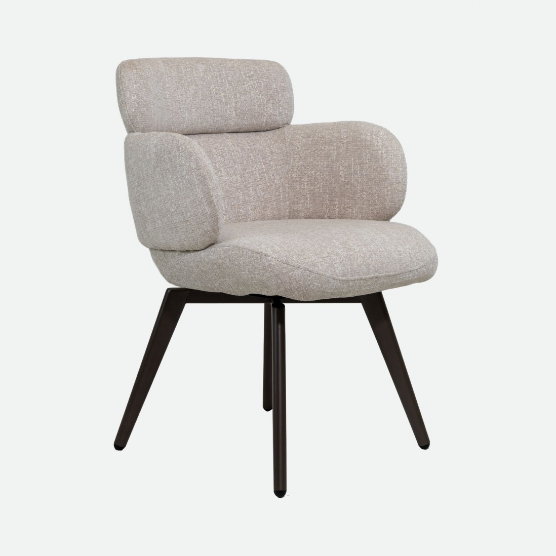 Silla Erdal tapizada en tela crema con patas de metal color caf�