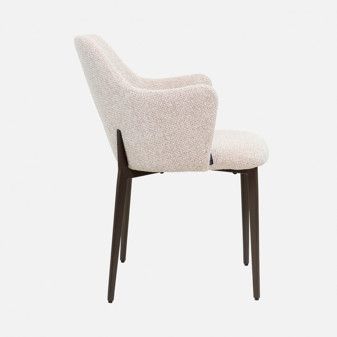 Cadeira Kiel em Tecido Creme e Pernas de Metal Cobre